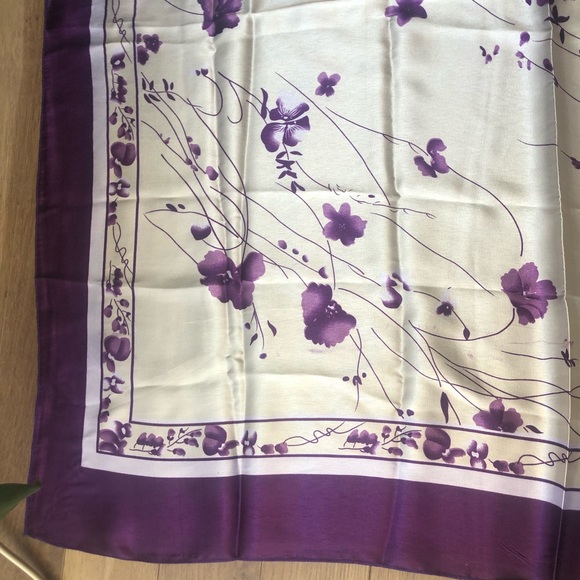 Square Scarf Purple Cream Floral - Picture 6 of 6